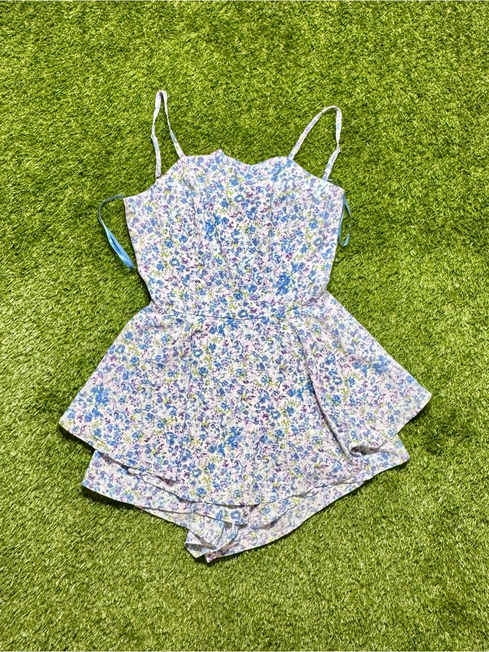 NWT SHE + SKY Floral Sleeveless Romper One-Piece Purple Blue White Women’s Small